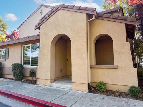 1966 Cook Ct, Woodland, CA, 95776-5365 | Card Image