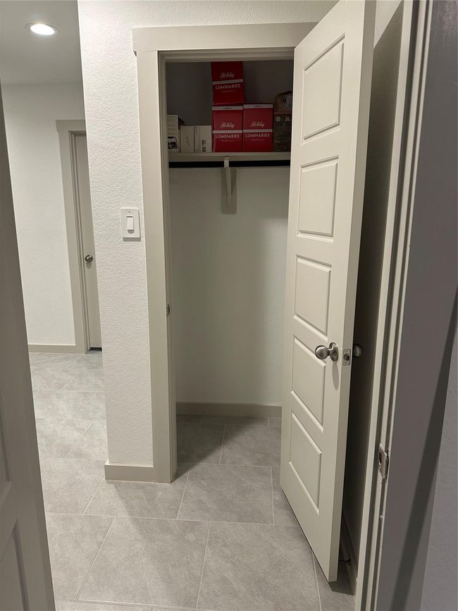 Hall Closet | Image 38