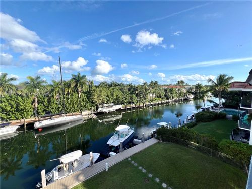 apt-308-6815 Edgewater Dr, Coral Gables, FL, 33133-7043 | Card Image