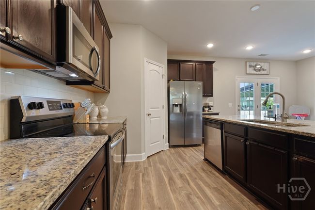 85 James Dr, House other with 4 bedrooms, 3 bathrooms and null parking in Richmond Hill GA | Image 10