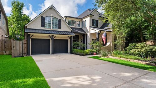 2 Winsome Path Cir, The Woodlands, TX, 77382-4507 | Card Image