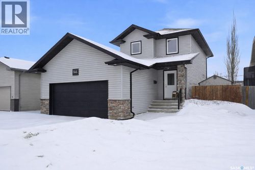 846 4th St S, Martensville, SK, S0K0A2 | Card Image