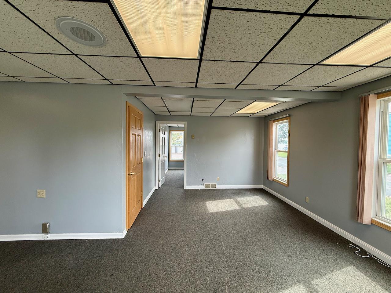 Commercial Lease in Forest Lake 5