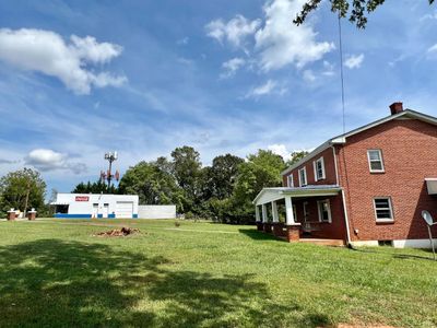 1962 N Amherst Highway, House other with 4 bedrooms, 1 bathrooms and null parking in Amherst VA | Image 1