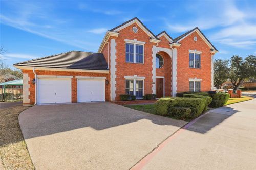 5949 River Bend Dr, Benbrook, TX, 76132-2737 | Card Image