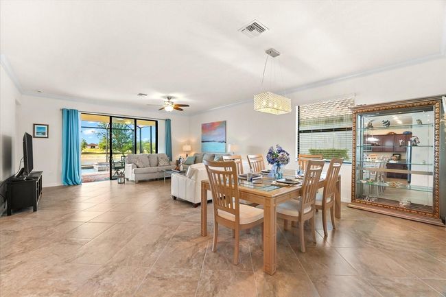 12501 Cinqueterre Dr, House other with 4 bedrooms, 3 bathrooms and null parking in VENICE FL | Image 11