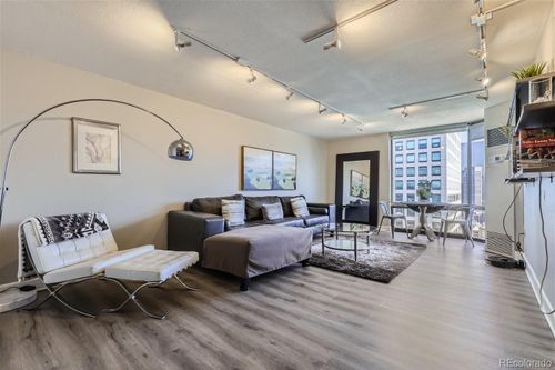 apt-2904-1625 Larimer St, Denver, CO, 80202-1539 | Card Image