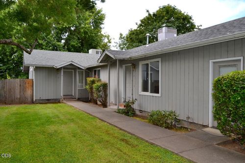a-and-b-1632 Leonard Rd, Grants Pass, OR, 97527-6226 | Card Image