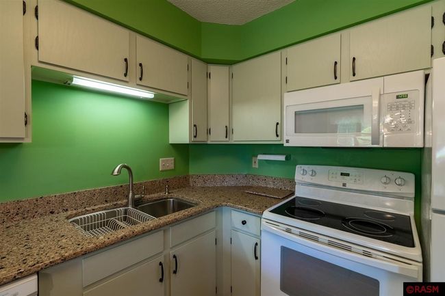 10 Cree Point Dr, Home with 2 bedrooms, 2 bathrooms and null parking in Mankato MN | Image 8