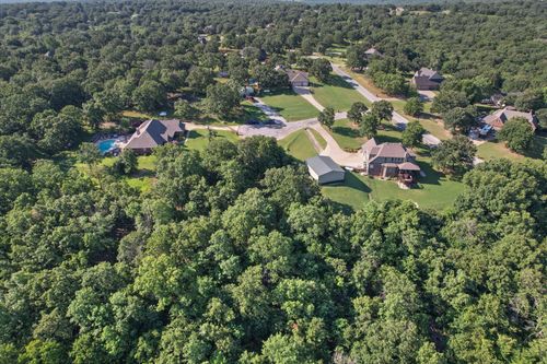 16 Cherokee Court, Skiatook, OK, 74070 | Card Image