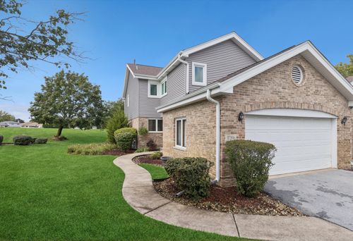 17396 Brook Crossing Ln, Orland Park, IL, 60467-8508 | Card Image