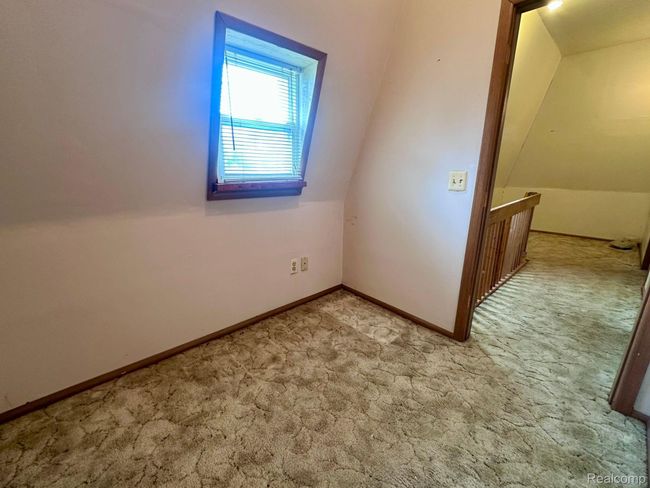 1 1 St St, House other with 3 bedrooms, 1 bathrooms and null parking in Yale MI | Image 22