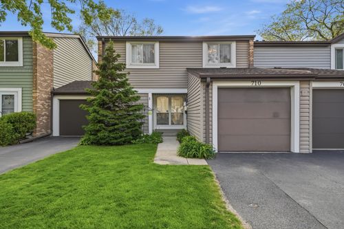 710 Bayside Court, Wheeling, IL, 60090 | Card Image
