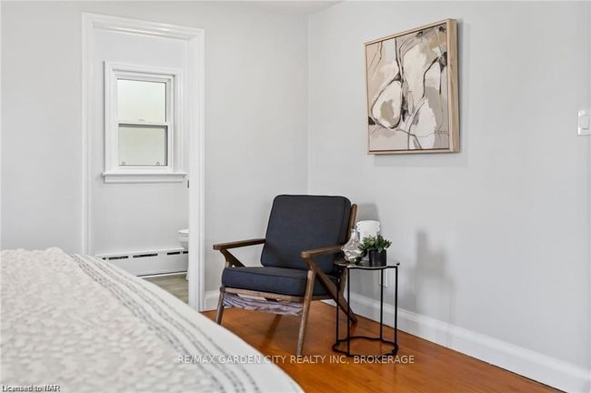 246 York St, House other with 3 bedrooms, 2 bathrooms and 3 parking in Saint Catharines ON | Image 14