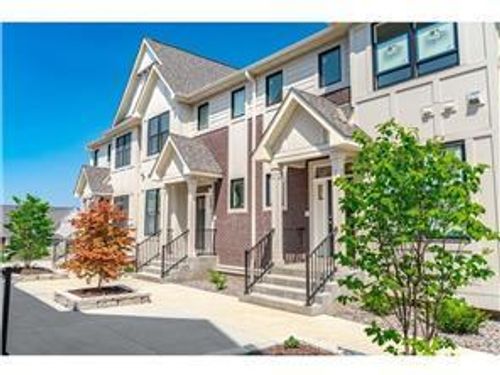 d-2317 Simply Living Ln, Hudson, WI, 54016-5701 | Card Image