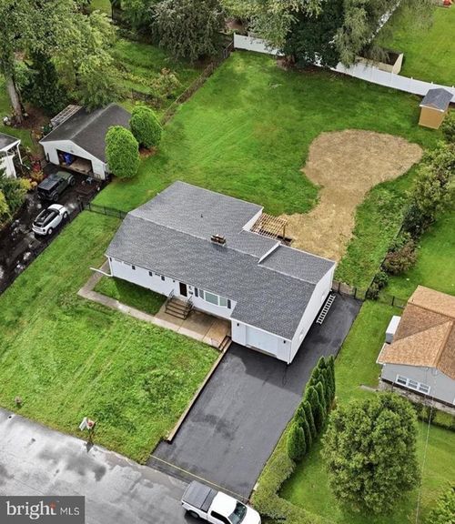 1162 Sunset Ln, BENSALEM, PA, 19020-7616 | Card Image