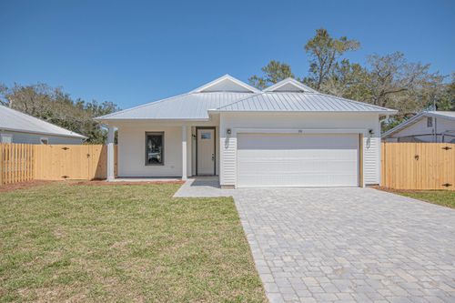20 Wood Ave, Panama City, FL, 32404-7447 | Card Image