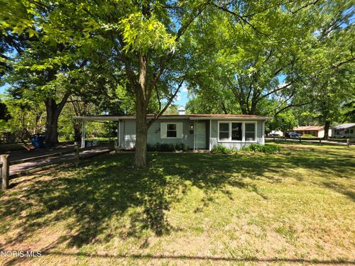 5742 Marshall Rd, Sylvania, OH, 43560-2027 | Card Image