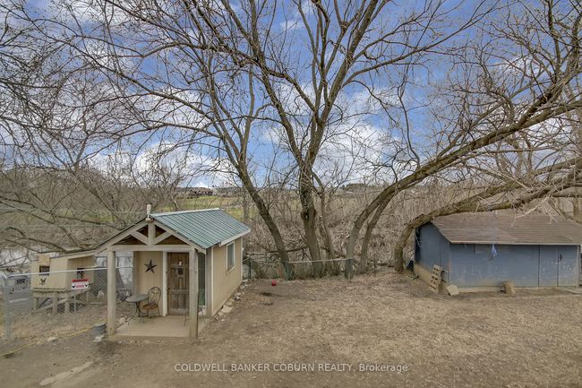 10658 Main St, House other with 4 bedrooms, 2 bathrooms and 3 parking in South Mountain ON | Image 30