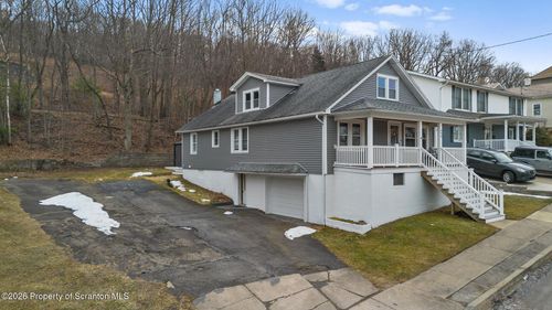 944 Matthew Ave, Scranton, PA, 18510-1528 | Card Image