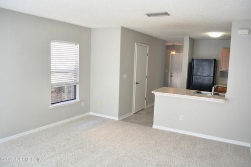 7724 Highchair Ln, JACKSONVILLE, FL, 32210-1419 | Card Image