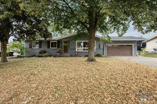 2641 Garfield Ave, Walker, MI, 49544-1823 | Card Image