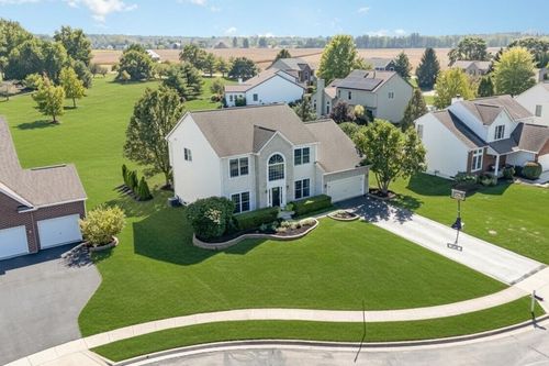 4334 Grathrine Ct, Lewis Center, OH, 43035-8251 | Card Image