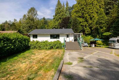 41759 Lougheed Highway, House other with 4 bedrooms, 2 bathrooms and 9 parking in Fraser Valley Rd Rural BC | Image 1