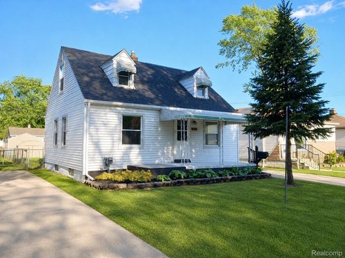 5157 Niagara St, Wayne, MI, 48184-2639 | Card Image