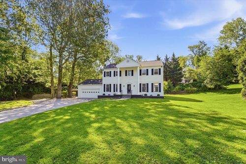 704 Crooked Ln, KING OF PRUSSIA, PA, 19406-3558 | Card Image
