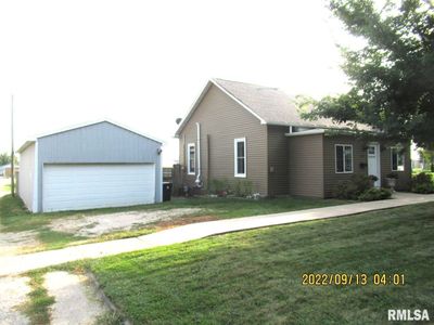 219 W 2nd Street, House other with 2 bedrooms, 2 bathrooms and null parking in Tipton IA | Image 1