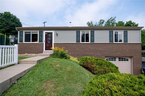 701 Millers Ln, Pittsburgh, PA, 15239-1342 | Card Image