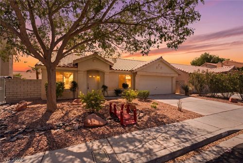 1725 Walingwood Dr, North Las Vegas, NV, 89031-5016 | Card Image