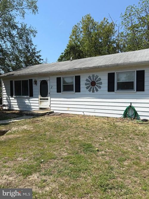 2 Spruce Blvd, BROWNS MILLS, NJ, 08015-3847 | Card Image