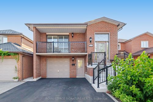 5472 Bourget Dr, Mississauga, ON, L5R3C9 | Card Image