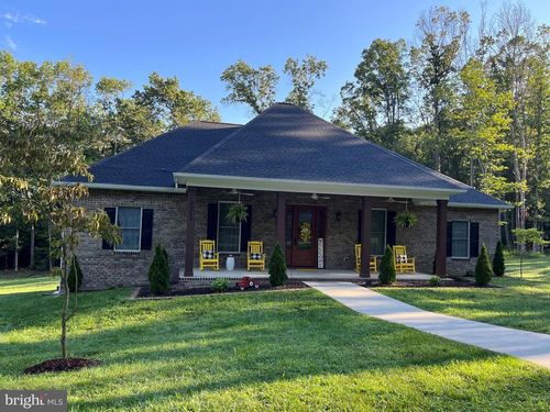 3213 Old Tanbark Rd, LURAY, VA, 22835-9414 | Card Image