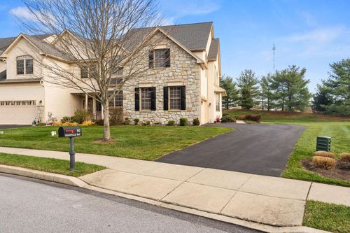 92 Granville Way, EXTON, PA, 19341-2787 | Card Image