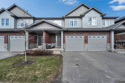 12-269 Watson Pky N, Guelph, ON, N1E0R3 | Card Image