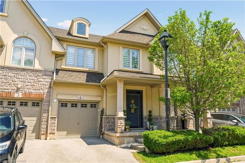 4-5056 New St, Burlington, ON, L7L0H4 | Card Image