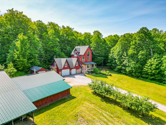 389 S River Rd, House other with 5 bedrooms, 3 bathrooms and 20 parking in Nipissing ON | Image 4