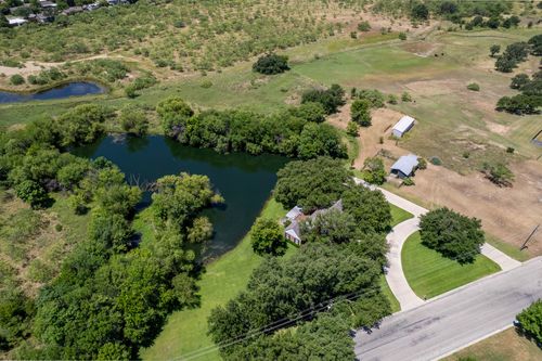 4501 River Oaks Dr, Brownwood, TX, 76801-7707 | Card Image