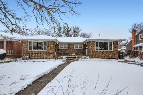 208 Blackstone St, Thornton, IL, 60476-1104 | Card Image