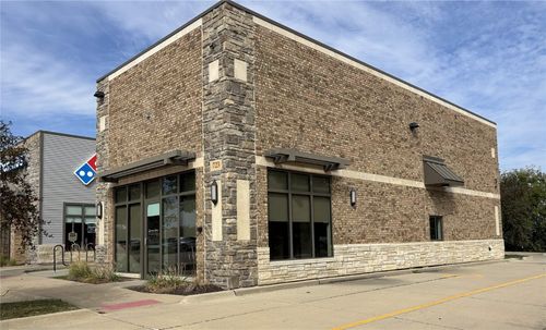 723 Pacha Pkwy, North Liberty, IA, 52317-4796 | Card Image