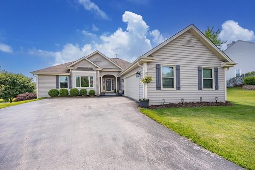 N102W14659 Providence Ct, Germantown, WI, 53022-5336 | Card Image