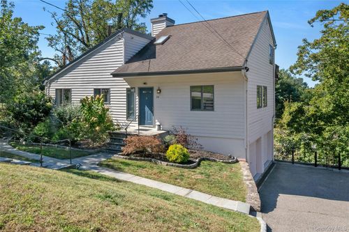 34 Piping Rock Dr, Ossining, NY, 10562-2349 | Card Image