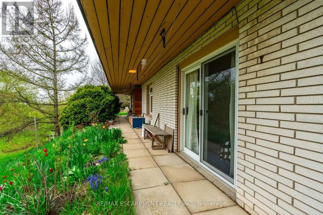 754 Concession 8 W, House other with 5 bedrooms, 2 bathrooms and 8 parking in Puslinch ON | Image 44