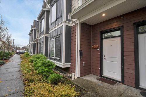 4-796 Island Highway S, Campbell River, BC, V9W1A6 | Card Image