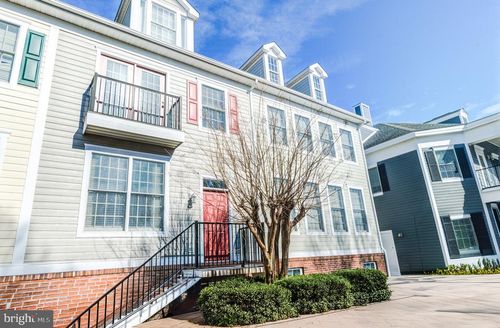 17 Village Green Dr, OCEAN VIEW, DE, 19970-3200 | Card Image