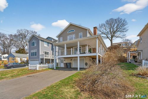 7 Edge Hill Rd, Niantic, CT, 06357-2005 | Card Image