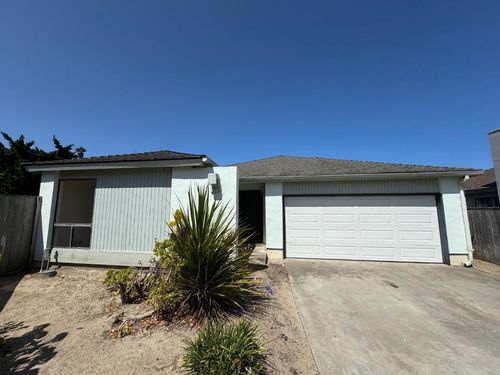 162 Linde Cir, Marina, CA, 93933-2205 | Card Image
